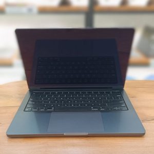 مک بوک پرو m3 Pro 18/512 2023 سایز 14 اینچ اپن باکس